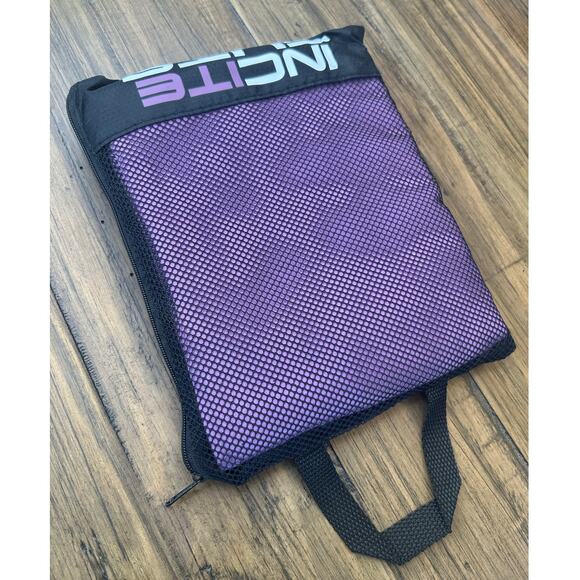 Microfiber Beach Towels X 2 & Carry Bag Quick Dry Lightweight Sand Free Compact - Picture 4 of 7